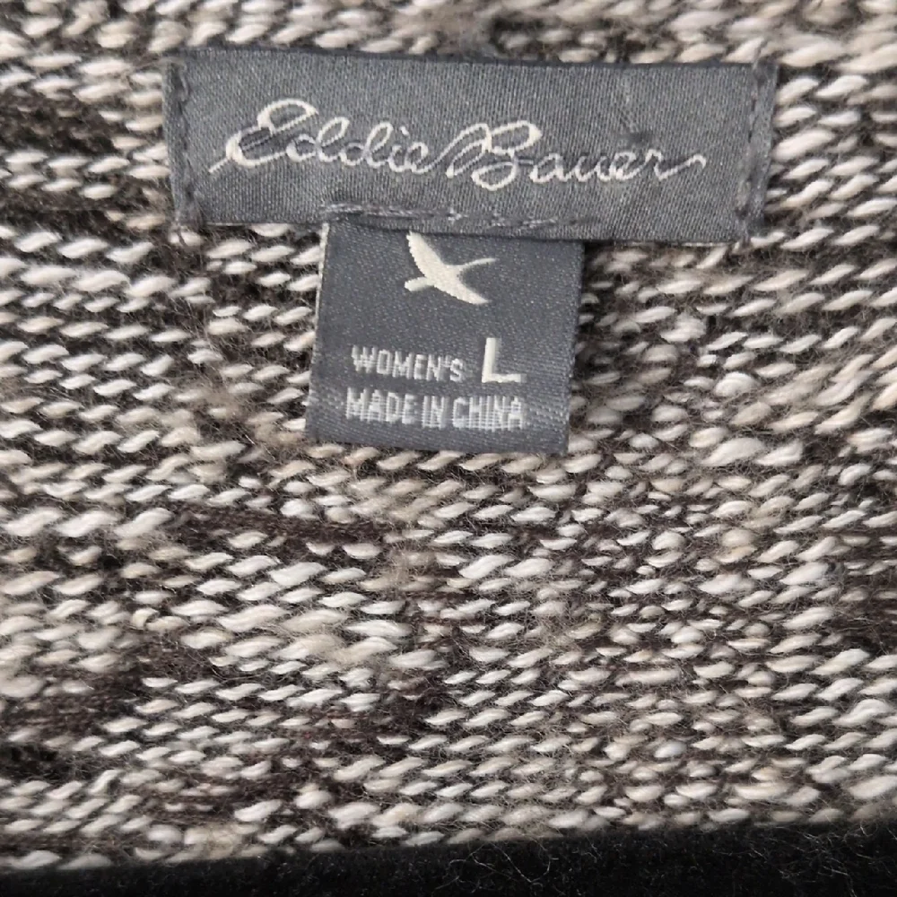 Eddie Bauer Tie Front Beige And Brown Sweater. Size Large